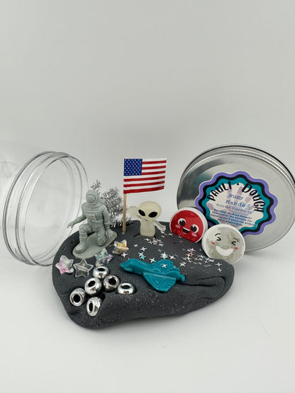 Outer Space Play Dough Busy Hands Kit